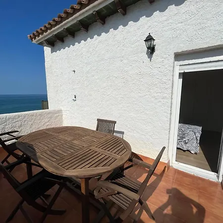 Apartman En Acantilado Con Wifi Y Aire Acondicionado *