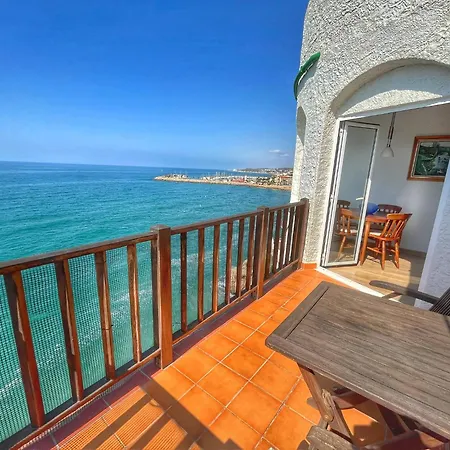 En Acantilado Con Wifi Y Aire Acondicionado Apartman