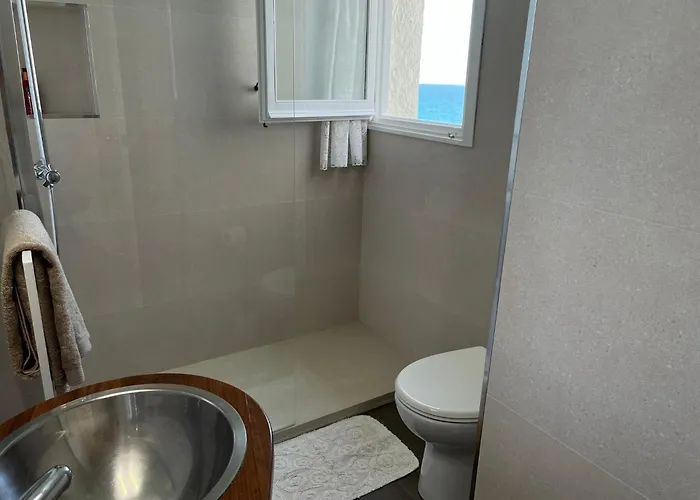 En Acantilado Con Wifi Y Aire Acondicionado Lägenhet