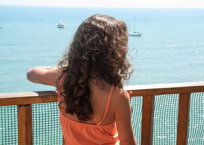 En Acantilado Con Wifi Y Aire Acondicionado Sitges