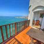 En Acantilado Con Wifi Y Aire Acondicionado Apartamento